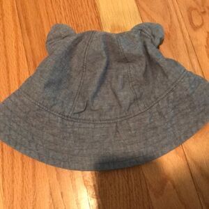 Gap hat